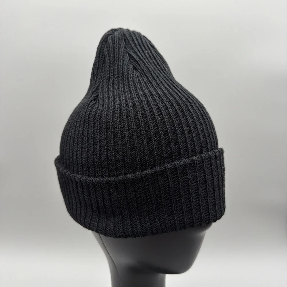 Black NYC beanie hat